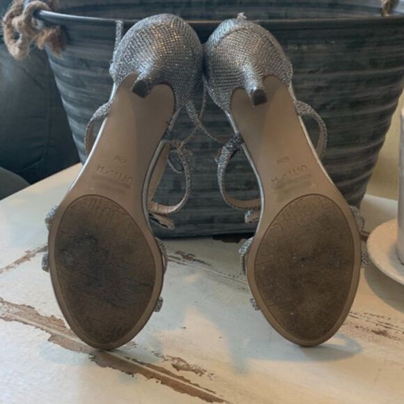 Unisa 3 Bow Silver Glitter Heel - Picture 4 of 4